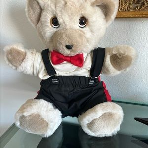 Deck industries, 1987 Bearifone with animated talking